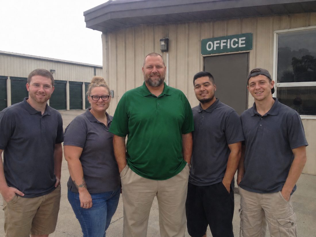 Pest control professionals in Midwest City, OK